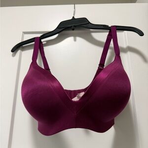 Victoria's Secret perfect shape bra 32ddd (f)